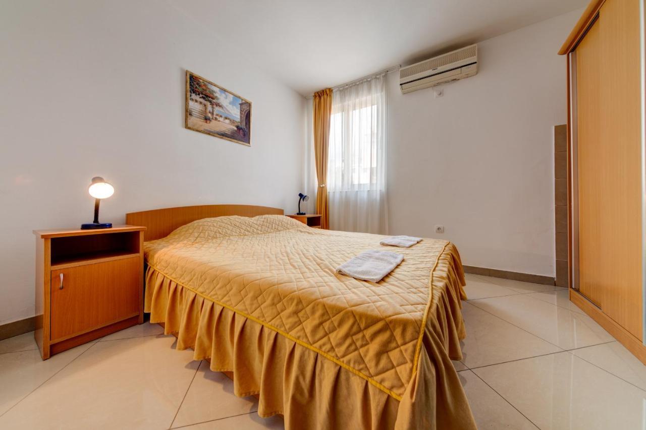 Hotel Suzana Lux Budva Habitación foto